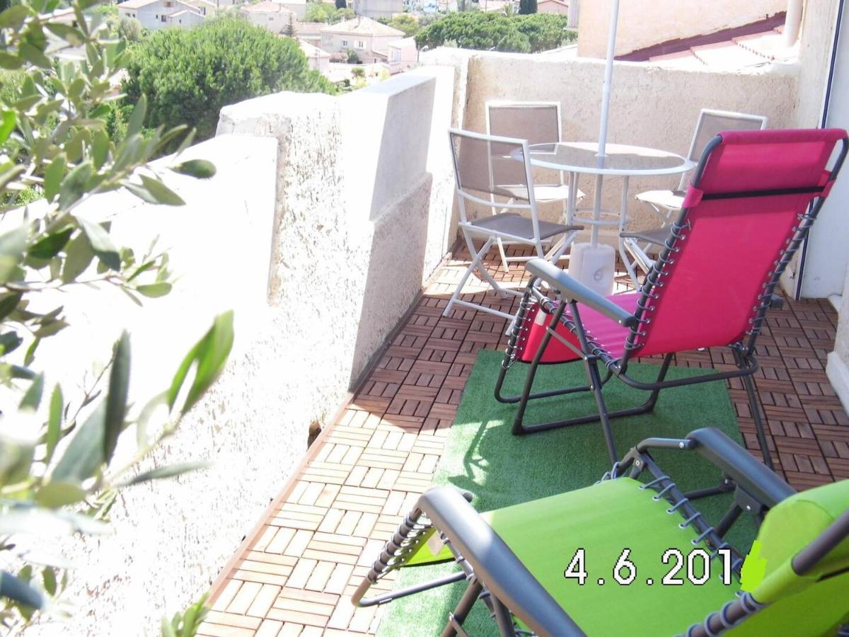 Bed and Breakfast Charmante Chambre Avec Vue Mer La Ciotat Exterior foto