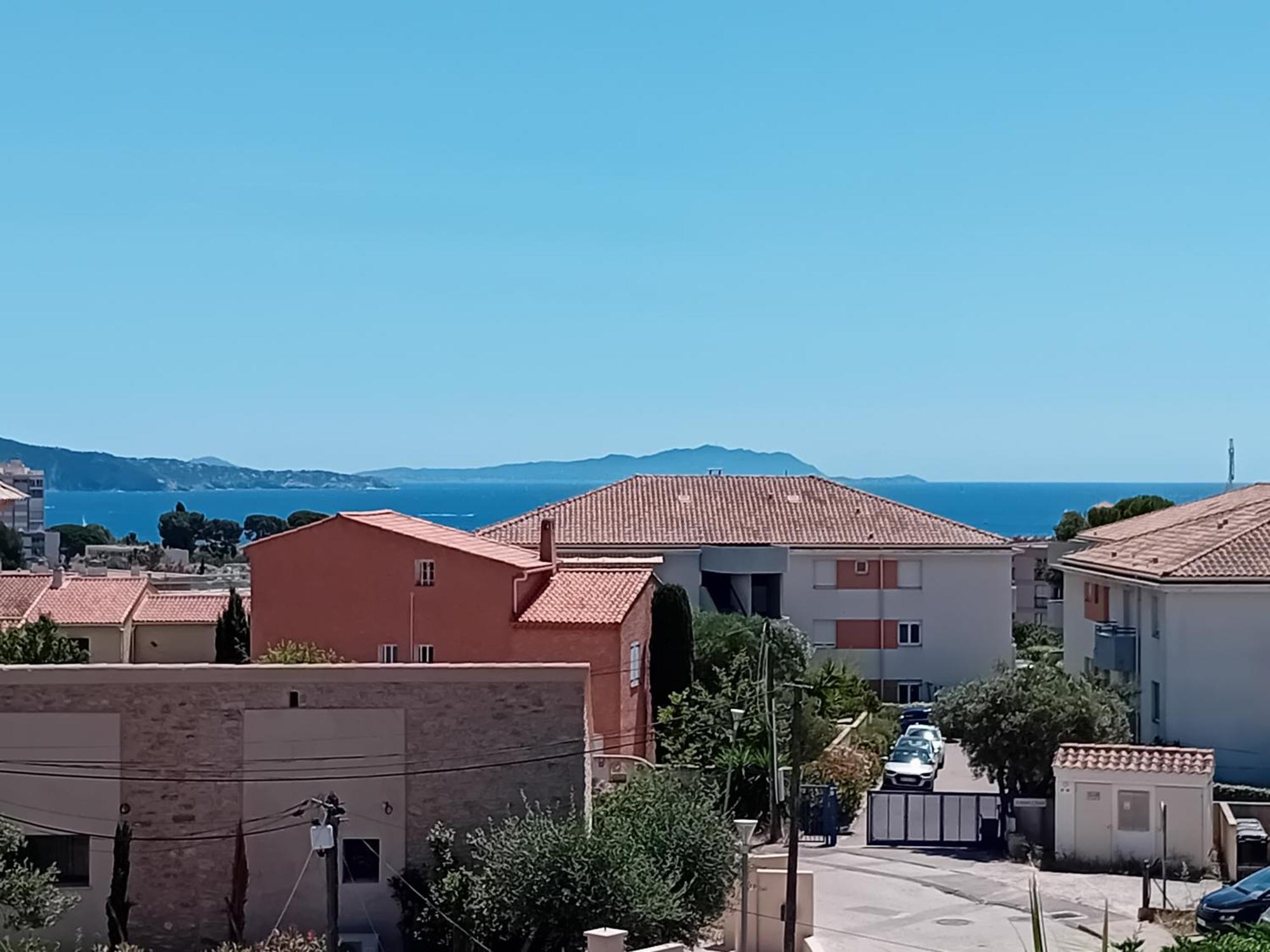 Bed and Breakfast Charmante Chambre Avec Vue Mer La Ciotat Exterior foto